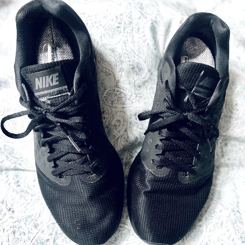 Mens Nike Downshifter 7 Mens size 11